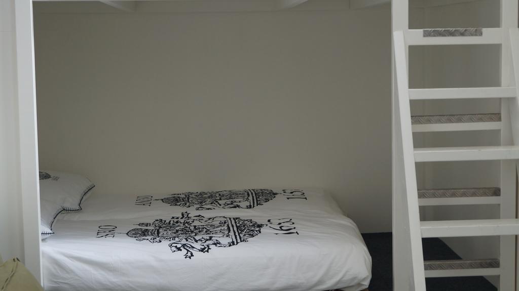 Budget Hotel De Witte Hoeck Amsterdam Wormerveer Esterno foto