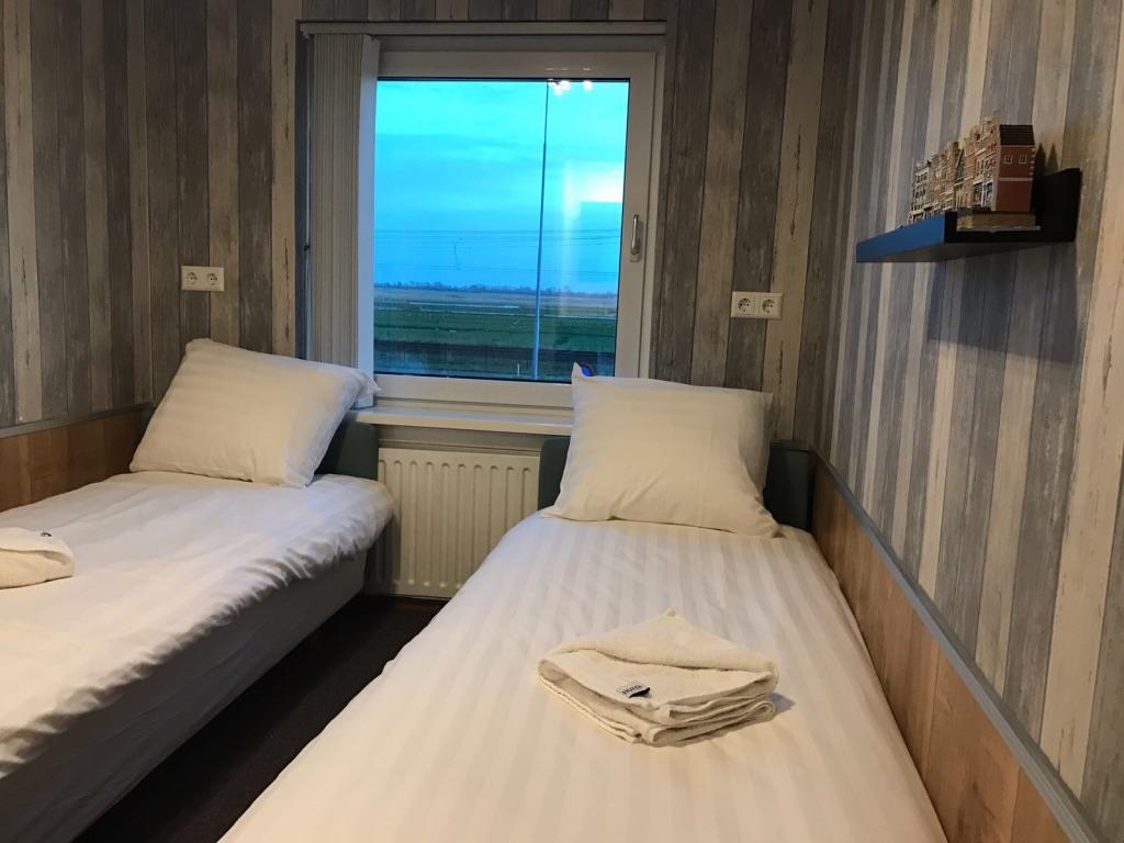 Budget Hotel De Witte Hoeck Amsterdam Wormerveer Esterno foto