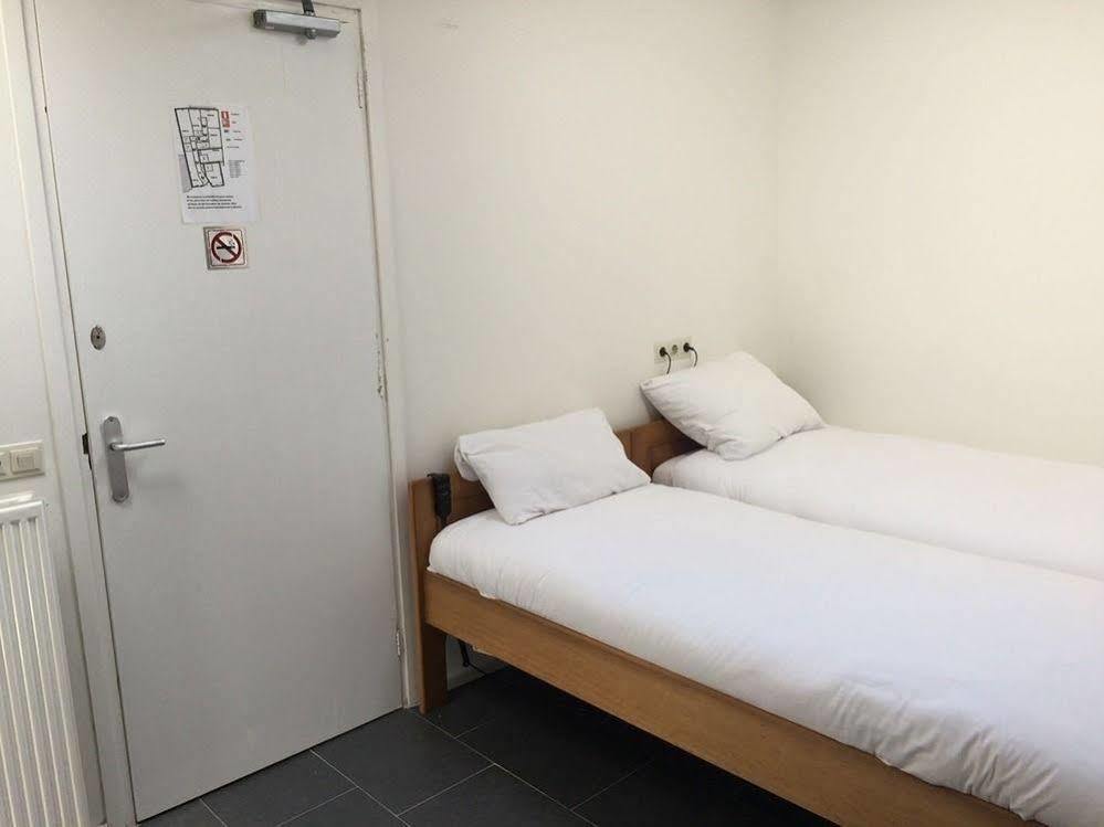 Budget Hotel De Witte Hoeck Amsterdam Wormerveer Esterno foto